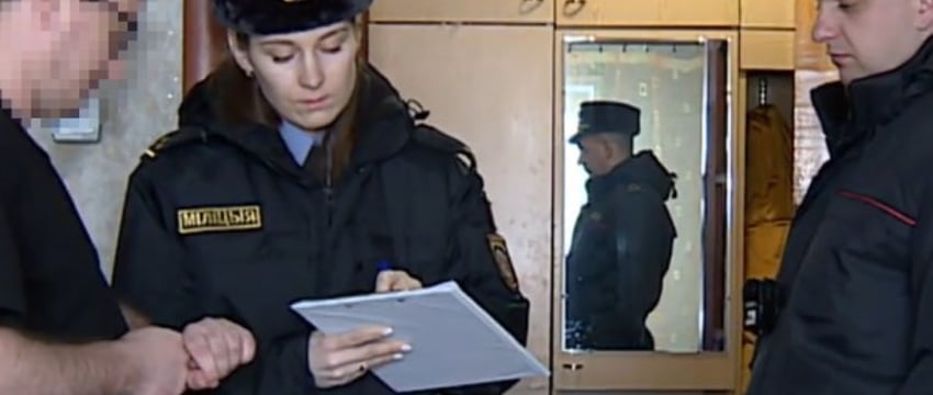 В Бресте инспекторы проверили добросовестность отбывания наказания по месту жительства — видео