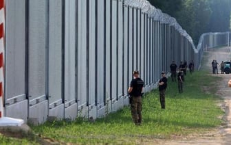 Польша разместит на границе 17 тысяч солдат