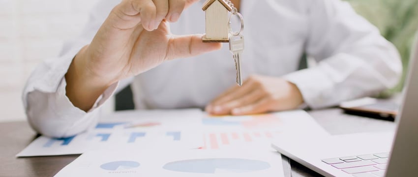 За одну базовую либо даром предлагают инвесторам недвижимость в Полоцком районе