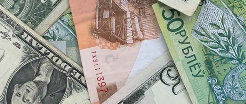 За неделю доллар вырос как за год: нашли причину. Что будет дальше – прогноз эксперта
