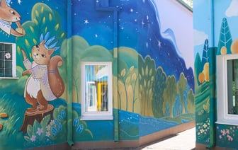 Мурал «Сны леса» в Минске: подарок для детей-инвалидов