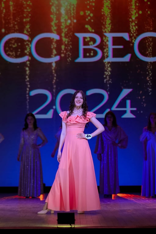 В Кобрине выбрали победительницу конкурса «Мисс Весна-2024»