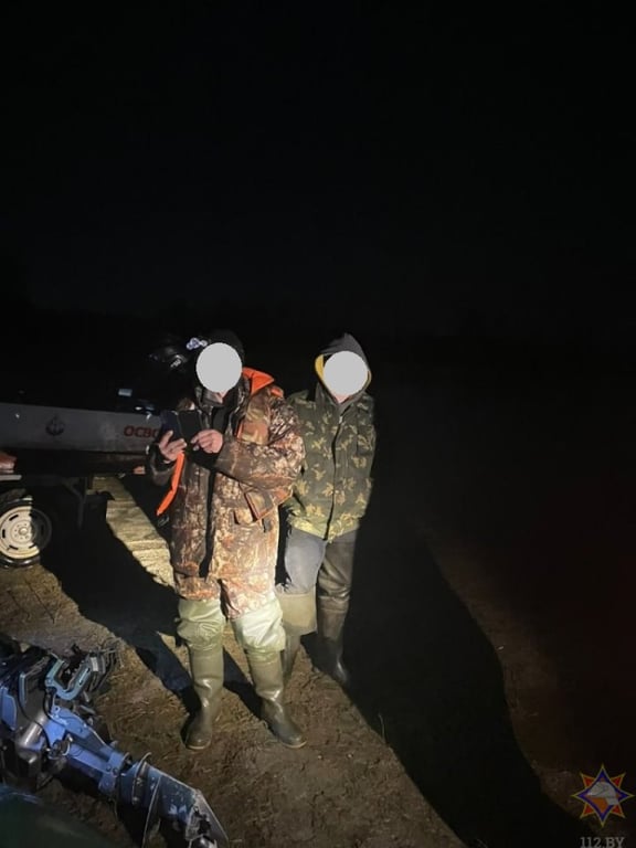 Двух рыбаков спасли ночью в Столинском районе