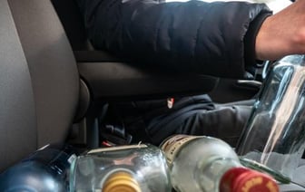 Водитель приехал в ГАИ пьяным, чтобы отдать квитанцию о штрафе за нетрезвое вождение