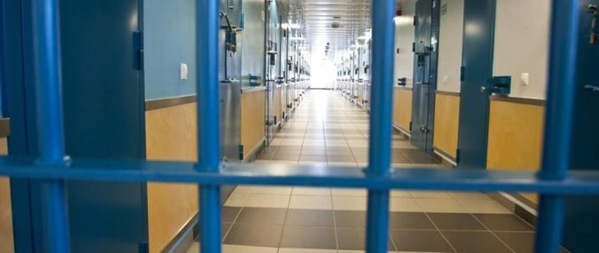 Эстония планирует сдавать в аренду тюремные камеры