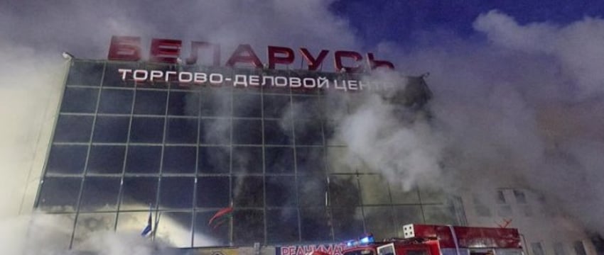 «Пострадавших уже 16». Фото и подробности пожара в витебском ТЦ