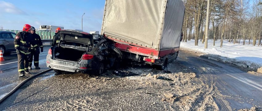 4 человека пострадали в ДТП с грузовиком на въезде в Минск