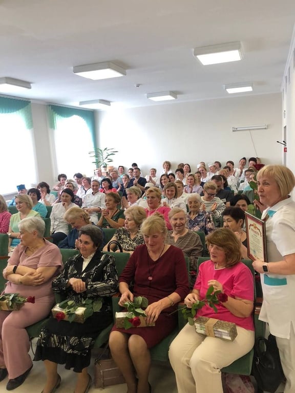 В Бресте поздравили лучших медсестер городской больницы скорой медицинской помощи