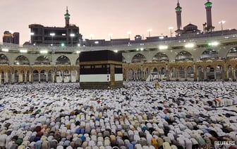 Более 1300 смертей во время Хаджа из-за жары, 83% паломников не зарегистрированы: Саудовская Аравия