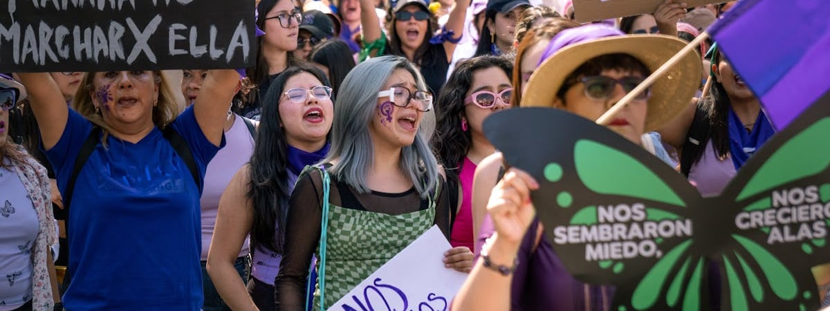 Президент Франции собирает в Елисейском дворце ключевых производителей оружия