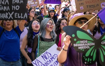 Президент Франции собирает в Елисейском дворце ключевых производителей оружия