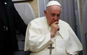 Папа Римский Франциск попал в больницу