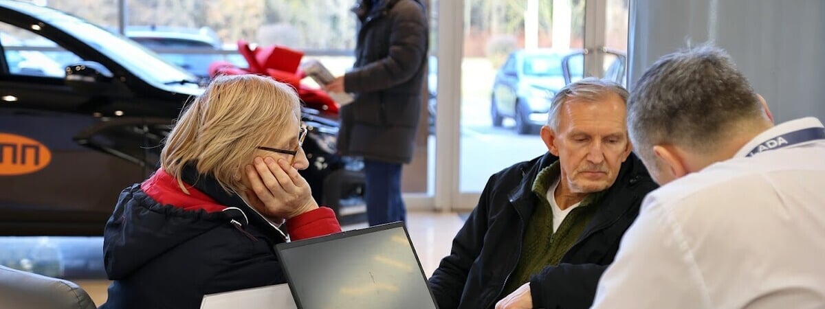 «Придётся быстро перестраиваться» — Продавцы назвали марки авто, которые подорожают в Беларуси после повышения ставок утильсбора