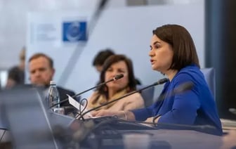 Тихановская: 287 государственных предприятий производят оружие для России