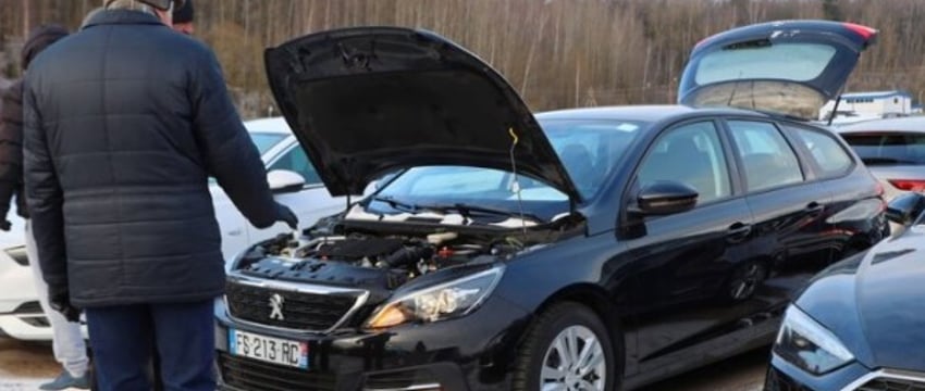 В Европе сильно подорожали машины с ДВС. Вот с чем это связано