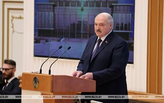Лукашенко предложил закрыть «повальный дефицит» кадров в промышленности за счёт пенсионеров