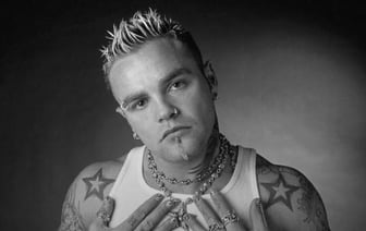 Умер фронтмен группы Crazy Town, исполнитель хита Butterfly