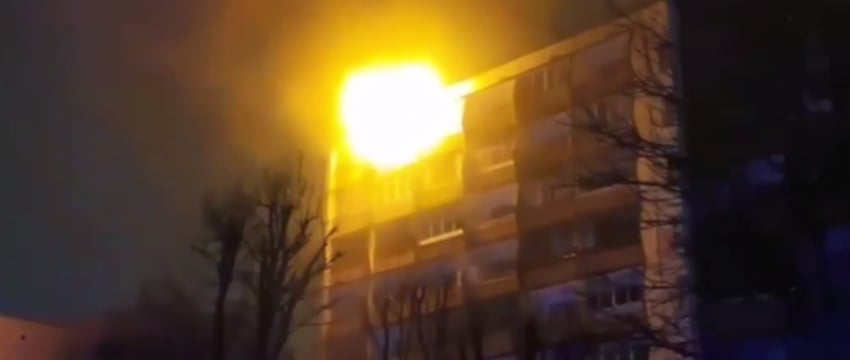 Детей спасли во время пожара в минском общежитии