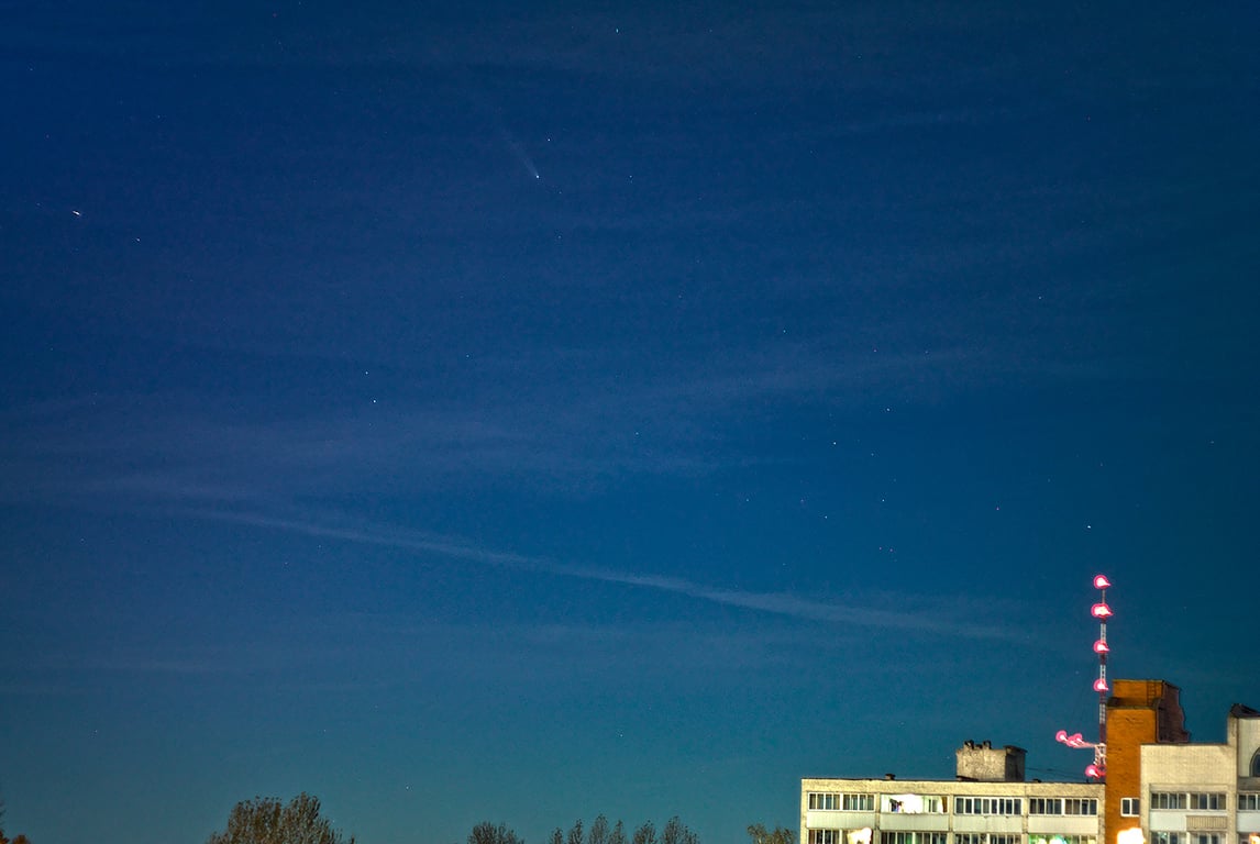 Ясные морозные ночи позволяют жителя Витебска понаблюдать за кометой C/2023 A3 (Цзыцзиньшань — ATLAS). Фото Сергея Серебро