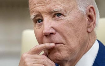 Признать Байдена недееспособным потребовал генпрокурор Западной Вирджинии