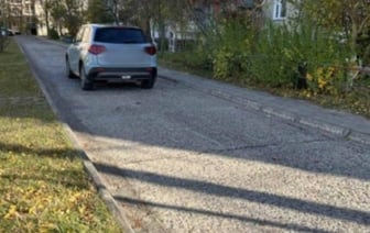 В Березовском районе водитель Suzuki сбил пешехода при движении задним ходом