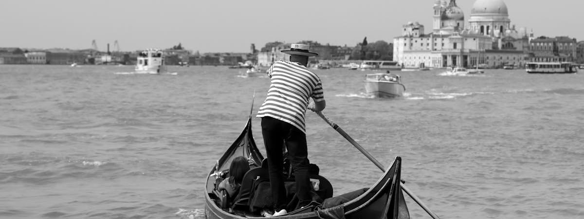 Италия возобновила отправку мигрантов в центры содержания в Албании