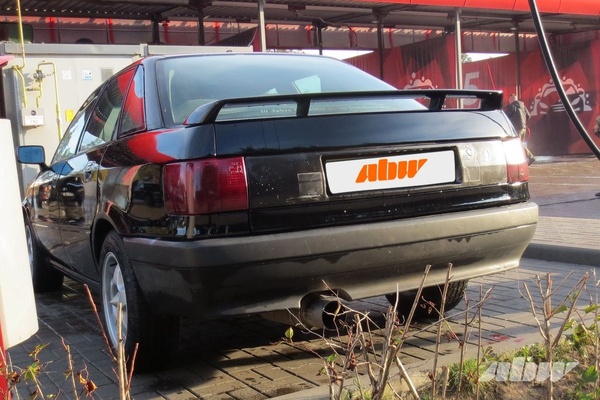 Audi 80