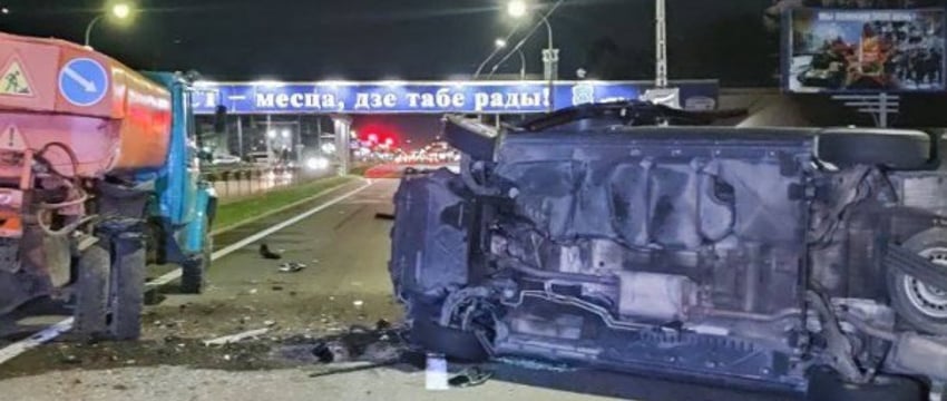 Водитель и пассажир легковушки госпитализированы. Подробности ночного ДТП в Бресте