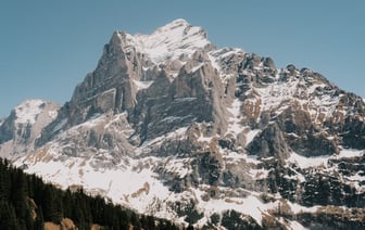 Мировые продажи чипов в августе достигли максимума за 2,5 года