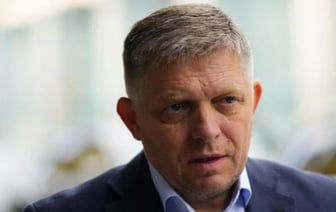 Премьеру Фицо, который в мае пережил покушение, отправили конверт с пулей