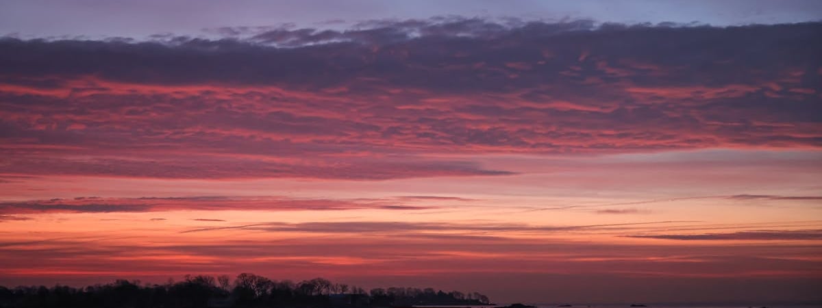 Крым атаковали ракеты ATACMS и морские дроны — Видео