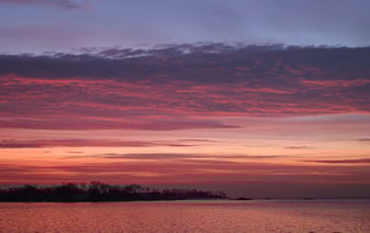 Крым атаковали ракеты ATACMS и морские дроны — Видео