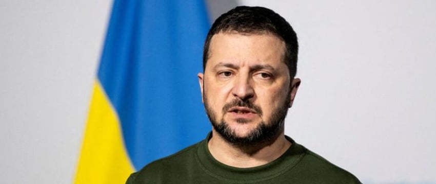 Зеленский признал финансовые трудности Украины в обеспечении армии