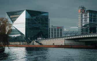 В ФРГ раскрыта российско-евразийская сеть по отмыванию денег