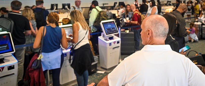 Глобальный IT-хаос сохраняется, задержки рейсов ожидаются даже сегодня: 10 баллов