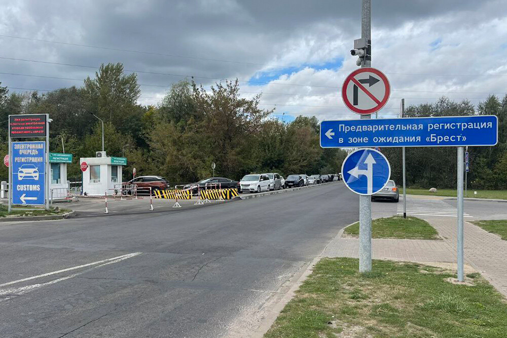 В пункте пропуска «Брест» с 1 октября заработают новые правила ожидания очереди