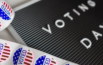 В президентской гонке в США пока лидирует Трамп