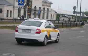 Такси, каршеринг или прокат: считаем затраты