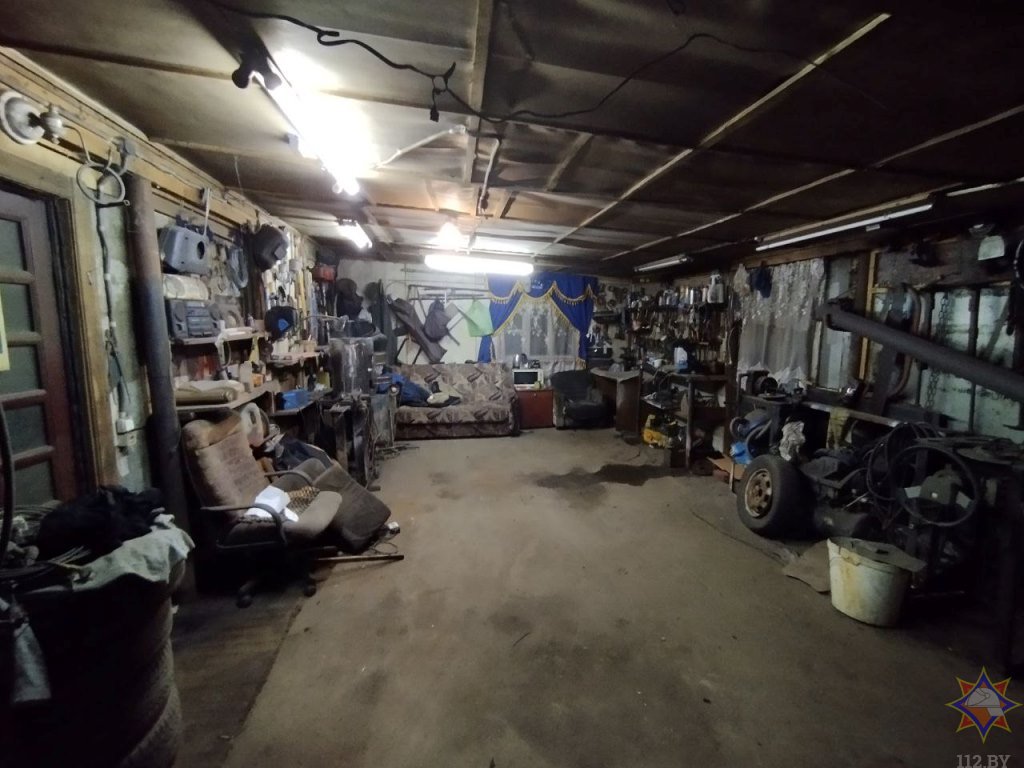 В Кобрине мужчина получил ожоги при ремонте автомобиля