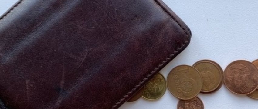 Женщина работала на выходных за спасибо, а потом ей надоело. Оказалось, деньги можно вернуть