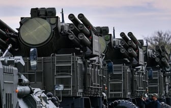 Россия развернет новые вооружения в ответ на расширение НАТО