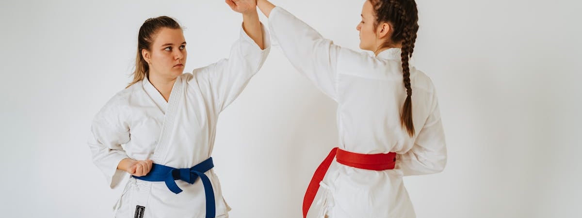 Минобороны РФ обвиняет Украину в ночной атаке