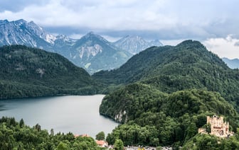 Неизвестные дроны заметили над авиабазой "Рамштайн" в Германии