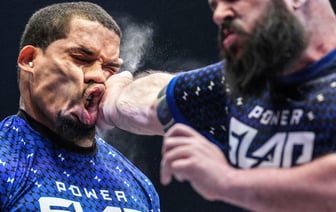 В сети завирусились видео с соревнований по «битью пощечин». Как это выгядит? — Видео