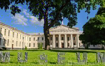 В Новом замке в Гродно покажут старинные часы и мебель аристократов