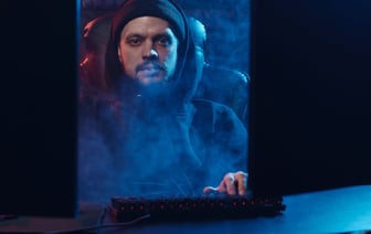 По всей Германии провели рейды против группы интернет-троллей