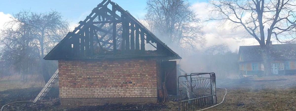Горели автомобиль, сарай и солома — какие пожары произошли в Гродненской области за выходные