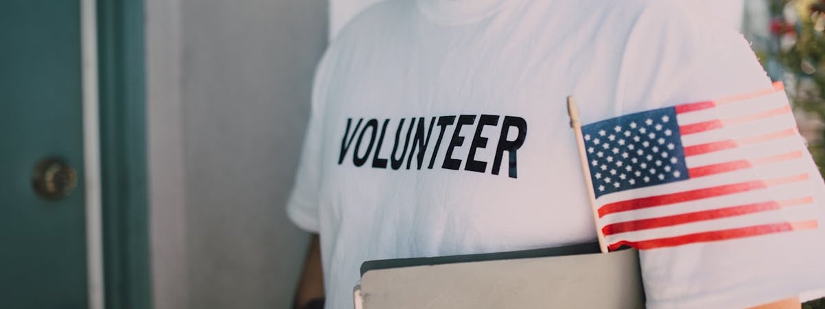 Украина продолжает получать помощь от США - премьер