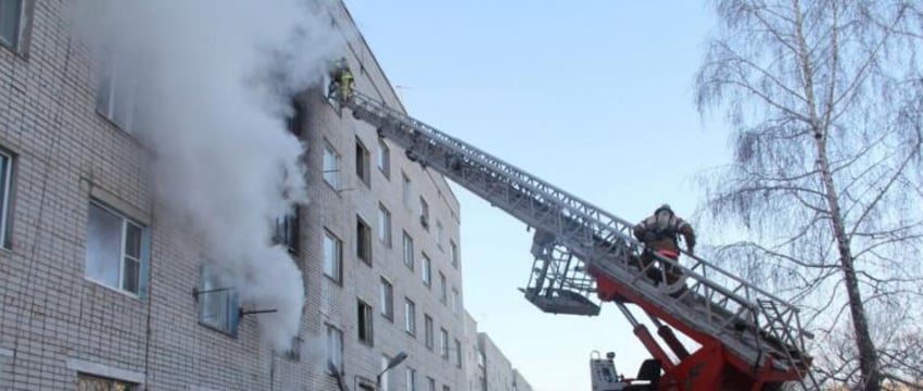 Кто несет ответственность, если при тушении пожара пострадала квартира соседей?