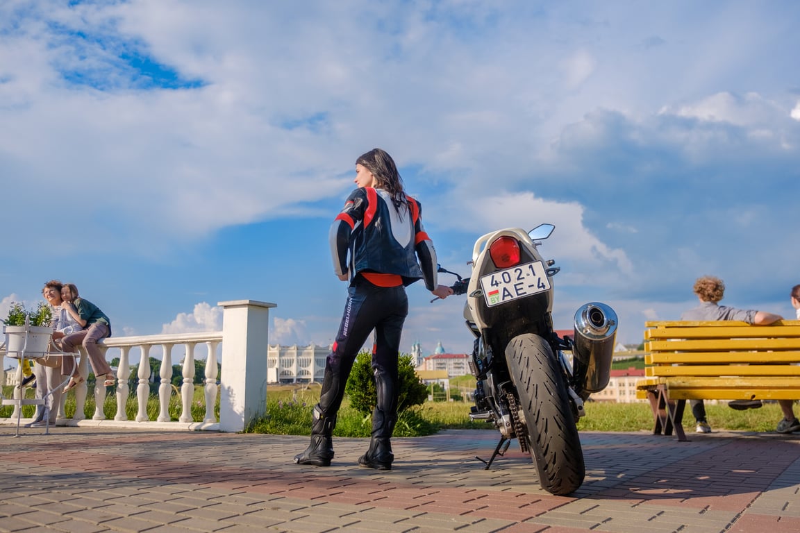 Гродненка исполнила мечту детства и за зиму насобирала на Suzuki Bandit GSF 650